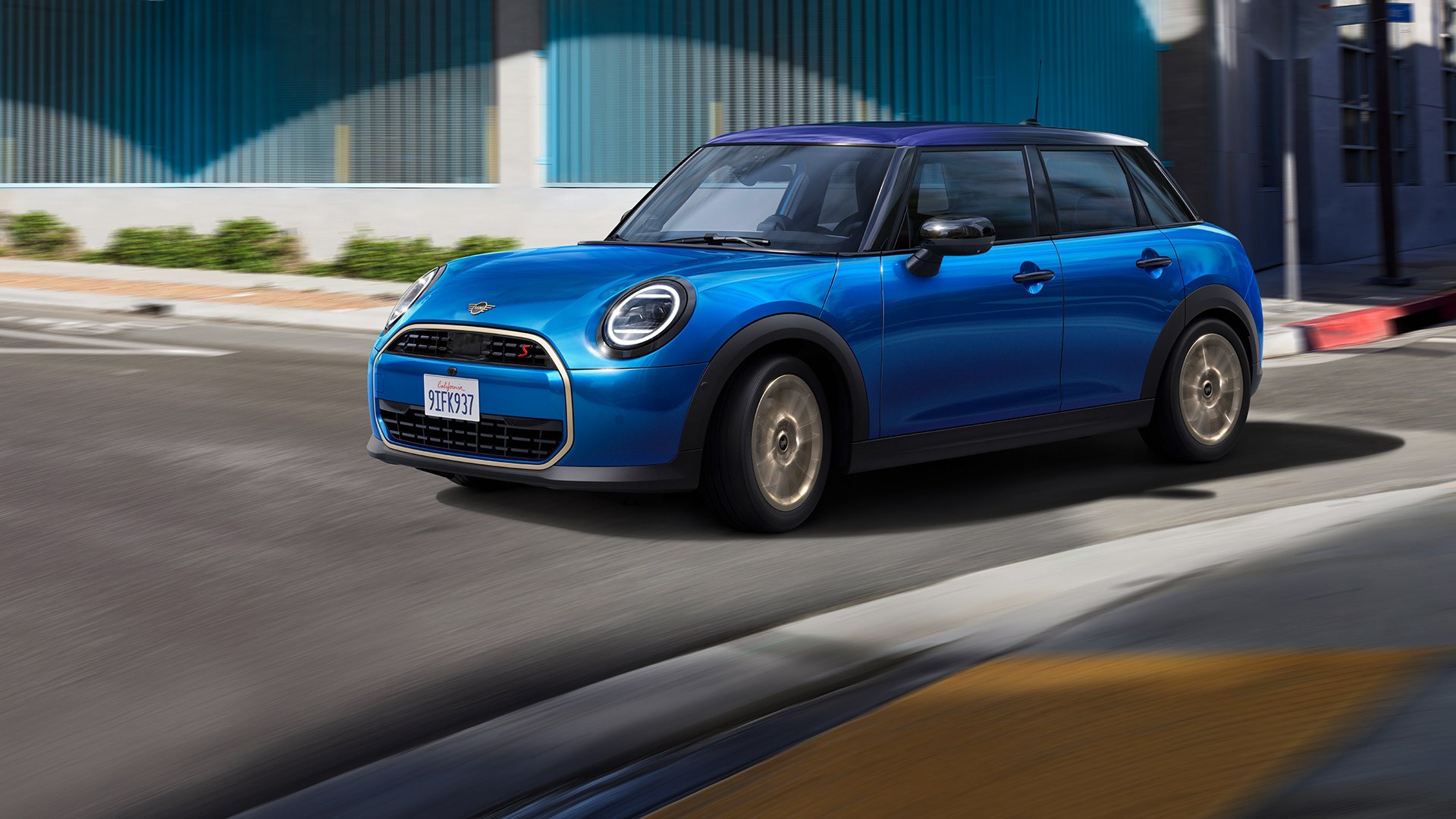 Yeni MINI Cooper 5 Kapı Broşür | MINI Türkiye Yeni MINI Cooper 5 Kapı Broşür | MINI Türkiye